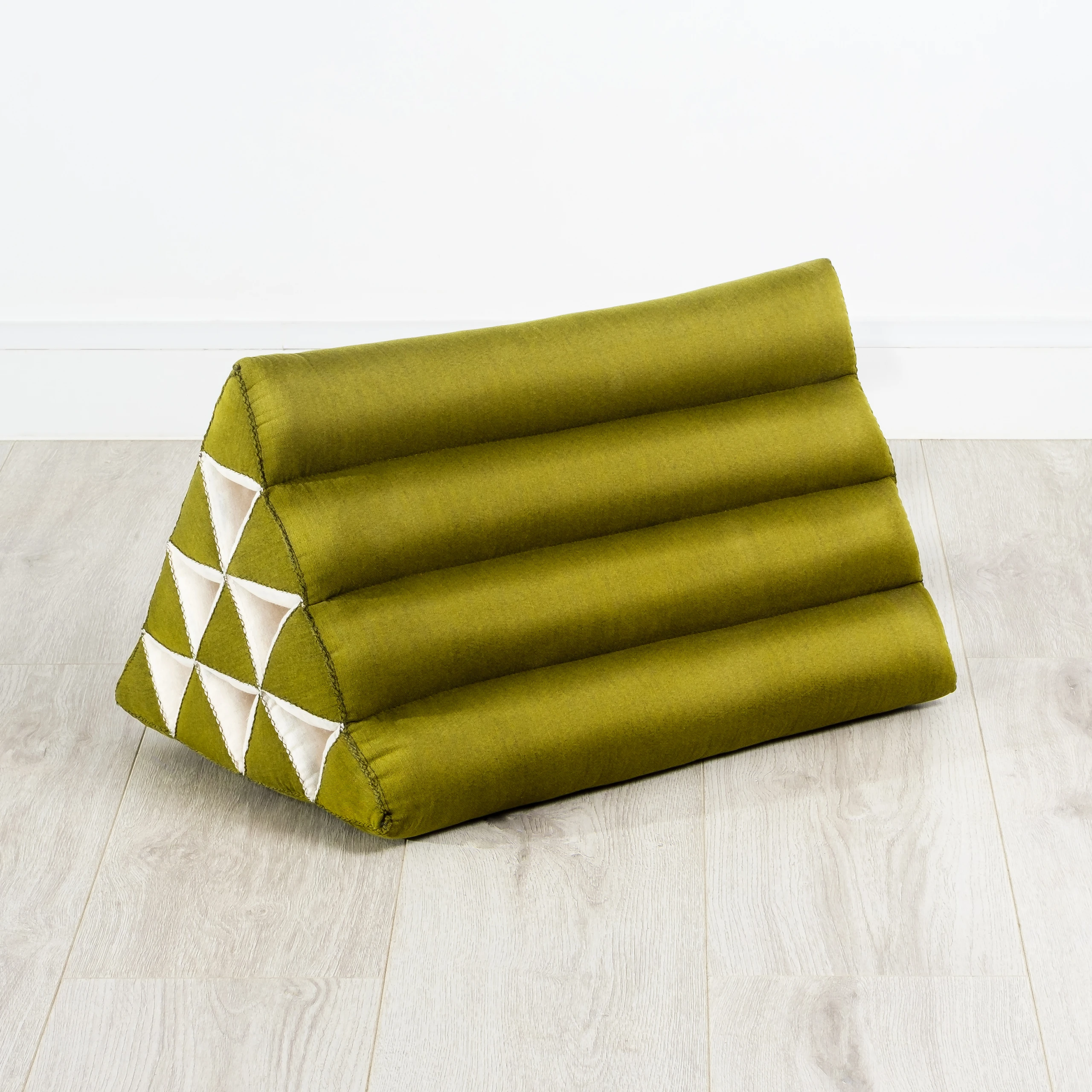 Kapok driehoekig kussen, Basic