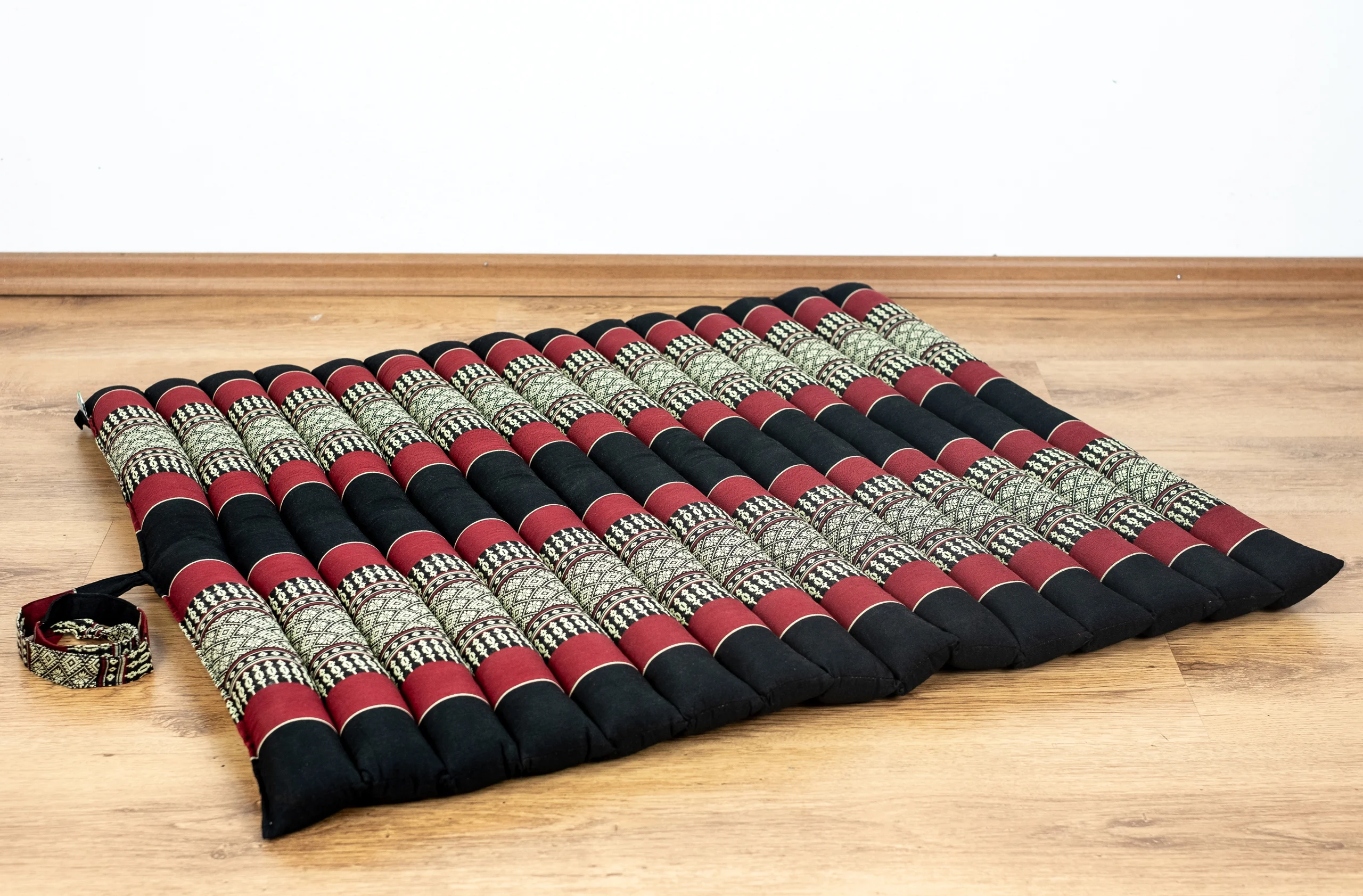 Kapok doorgestikt kussen 75 cm